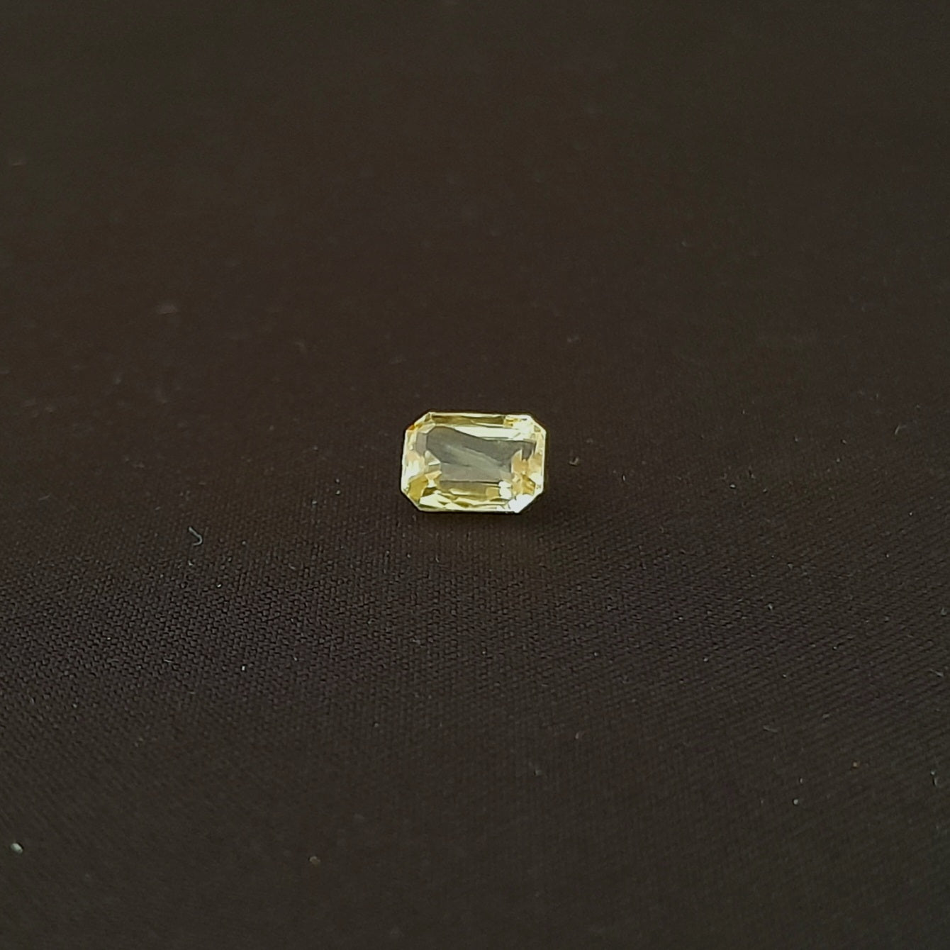 Natural Yellow Sapphire 1.00ct