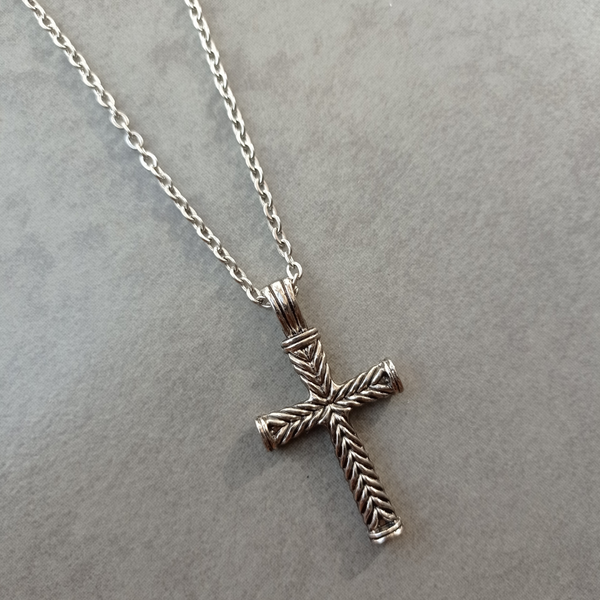 Linked Chain Cross Necklace