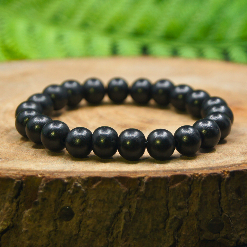 Karungali Bracelet | The person who wears Karungali beads bracelet gets  healthy and wealthy life. It gives relaxation to our mind and body. It  helps reach great heights and... | By Thuveshana