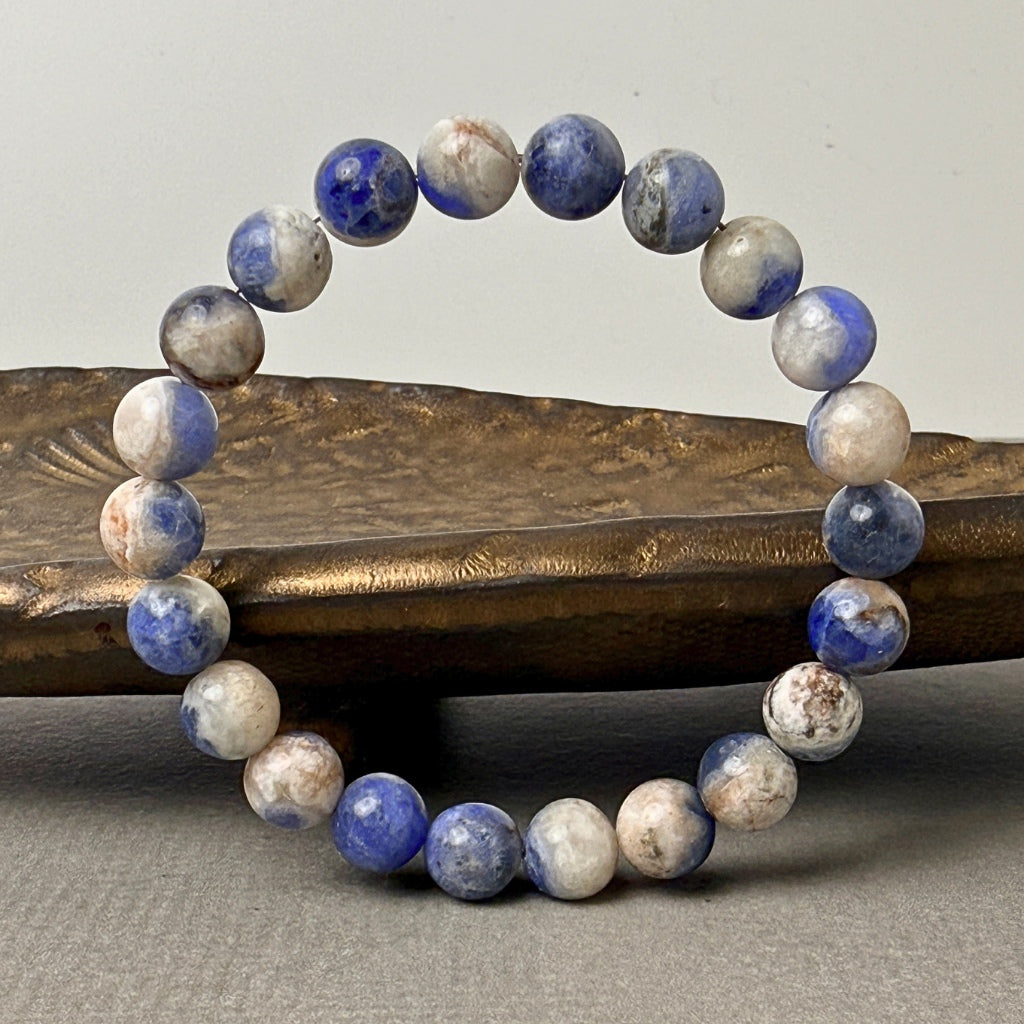 Sodalite Stone Bracelet - Think Clearly. Speak Confidently.