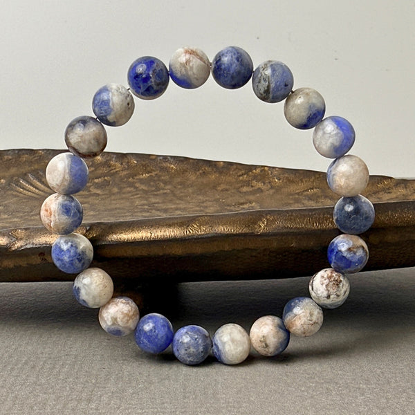 Sodalite Stone Bracelet - Think Clearly. Speak Confidently.