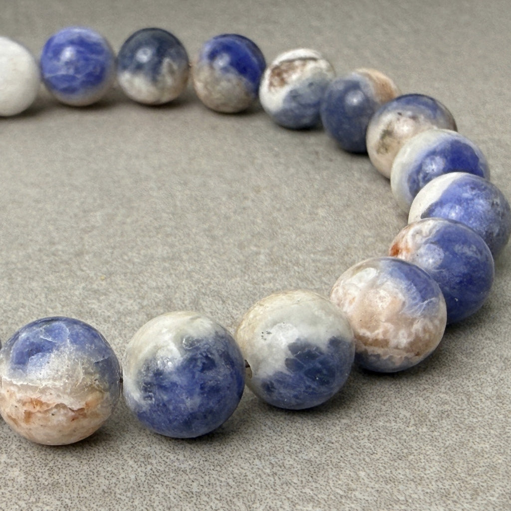 Sodalite Stone Bracelet - Think Clearly. Speak Confidently.