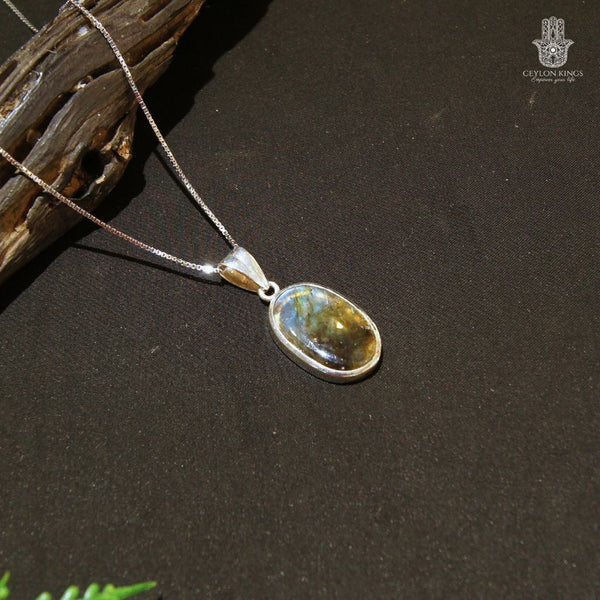 Labradorite Pendant Necklace