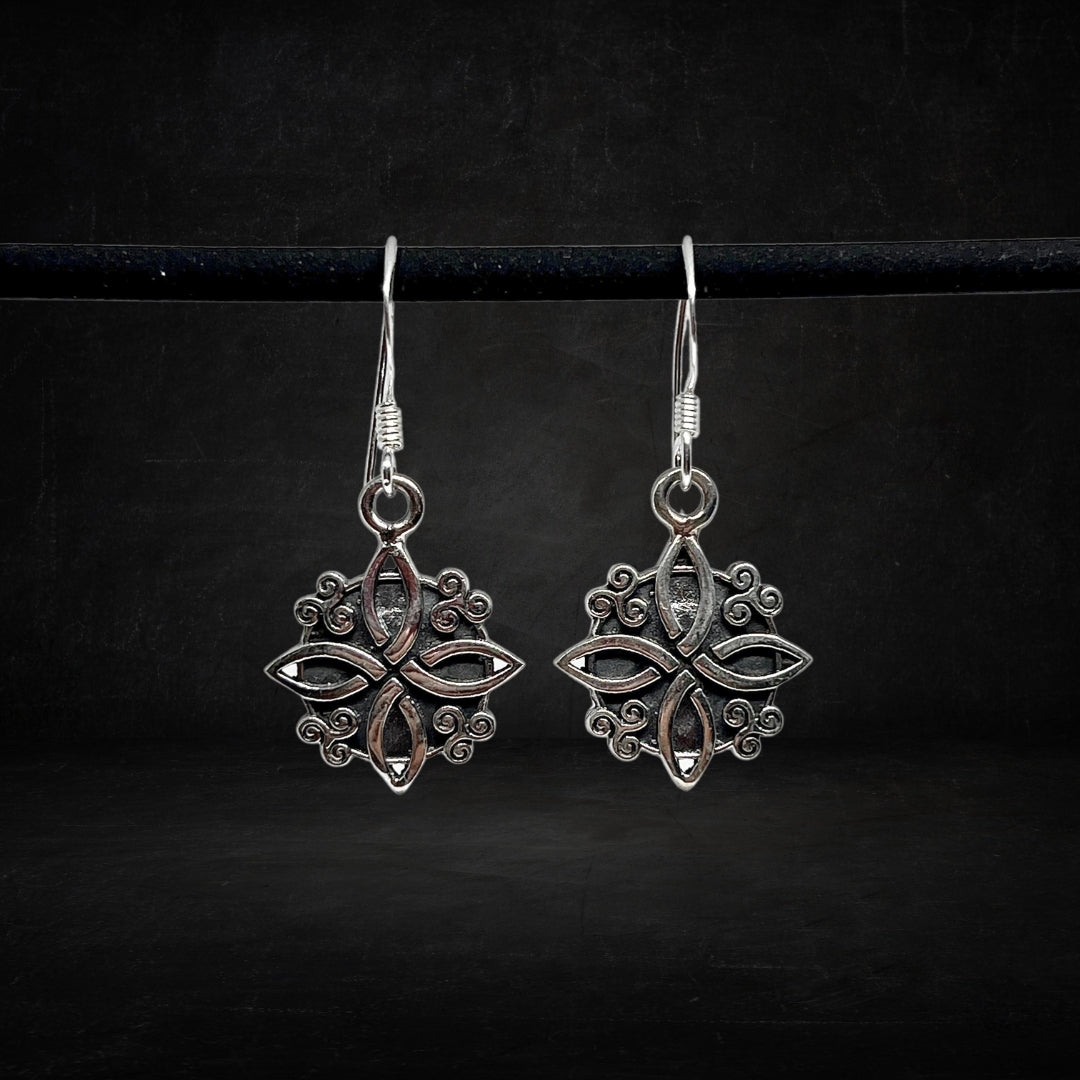 WITCH KNOT 925 Silver Earings-protection,power,wisdom
