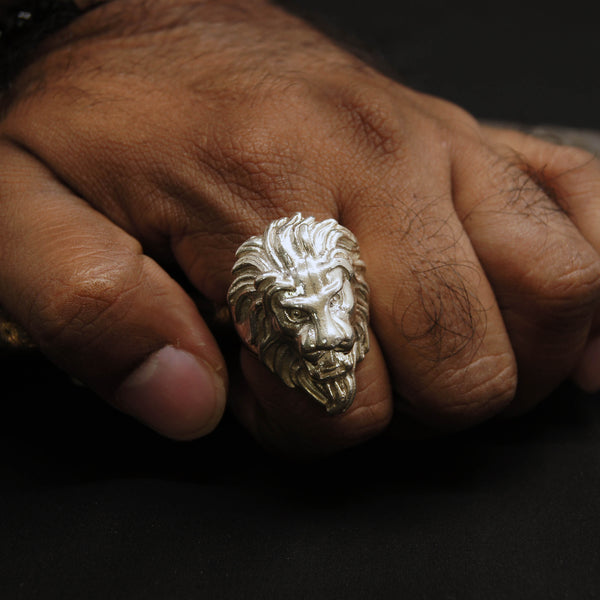 Noble Roar - Lion Silver Ring