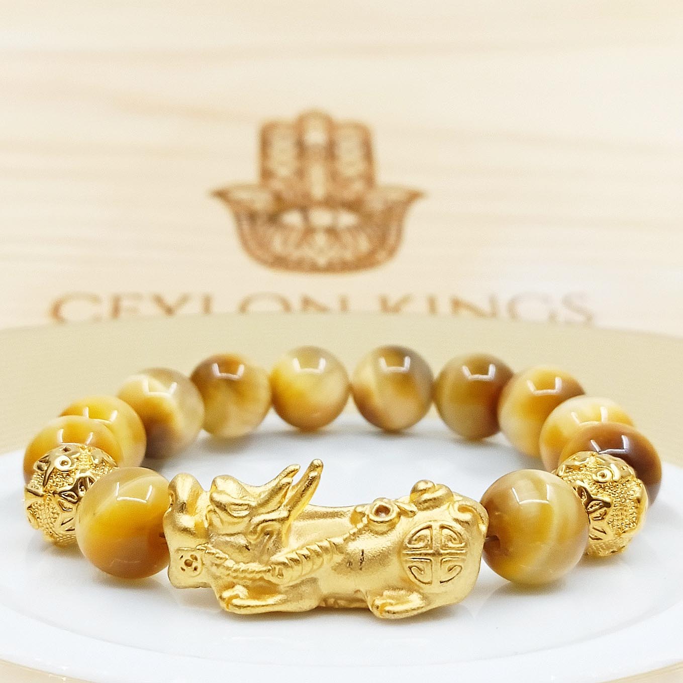 Dynasty Collect | Tiger Eye Bracelet | Solid 14K Gold